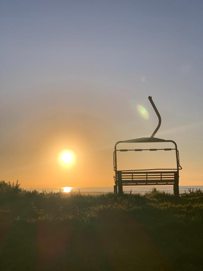 Big Heart Beach Hokitika Luaran gambar